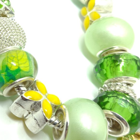 Green, Yellow, Blue  Large Glass Bead Snake Chain Bracelet - Picture 9 of 9